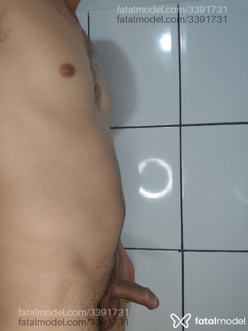 Acompanhante homem morena (o) de olhos castanhos em Belo Horizonte - Favorito