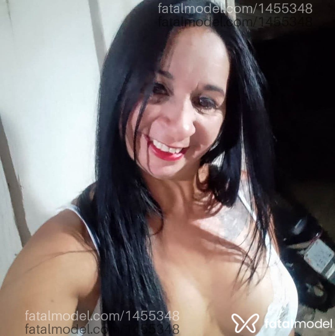 Acompanhante mulher morena (o) de olhos castanhos em Alegrete - Débora