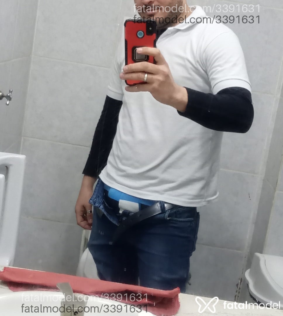 Acompanhante homem morena (o) de olhos castanhos em Porto Alegre - Cubano