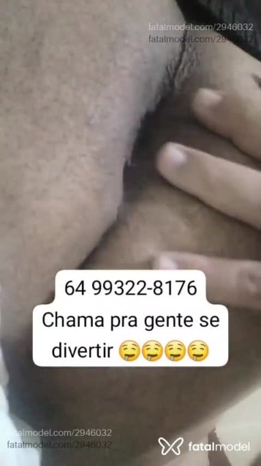 Acompanhante homem com cabelo castanho de olhos pretos - Junior Acompanhante homem com cabelo castanho de olhos pretos - Junior