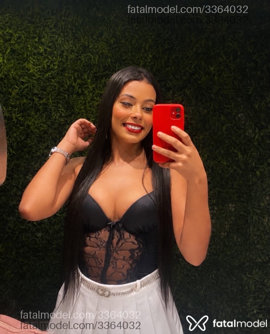 Acompanhante mulher morena (o) de olhos castanhos em Santo André - Angela Silva
