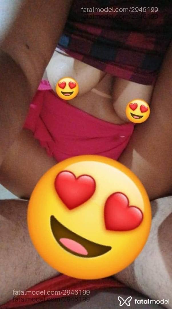 Acompanhante mulher morena (o) de olhos pretos - Josy