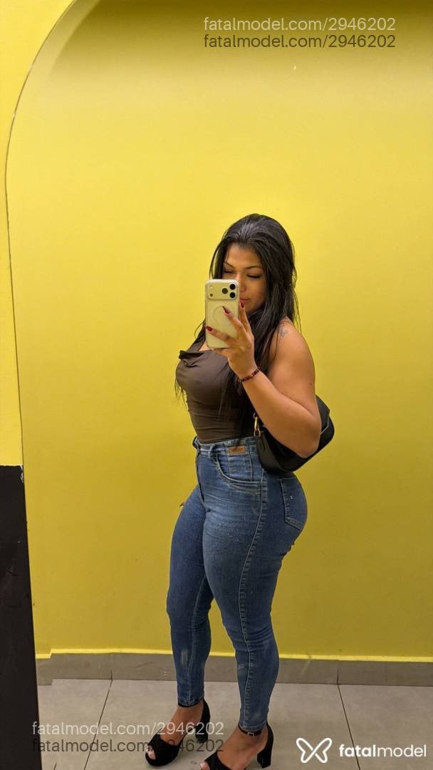 Acompanhante mulher morena (o) de olhos pretos em Campo Grande - índiasfd