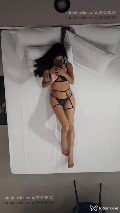 Acompanhante mulher morena (o) de olhos pretos - Amanda Rodrigues Acompanhante mulher morena (o) de olhos pretos - Amanda Rodrigues
