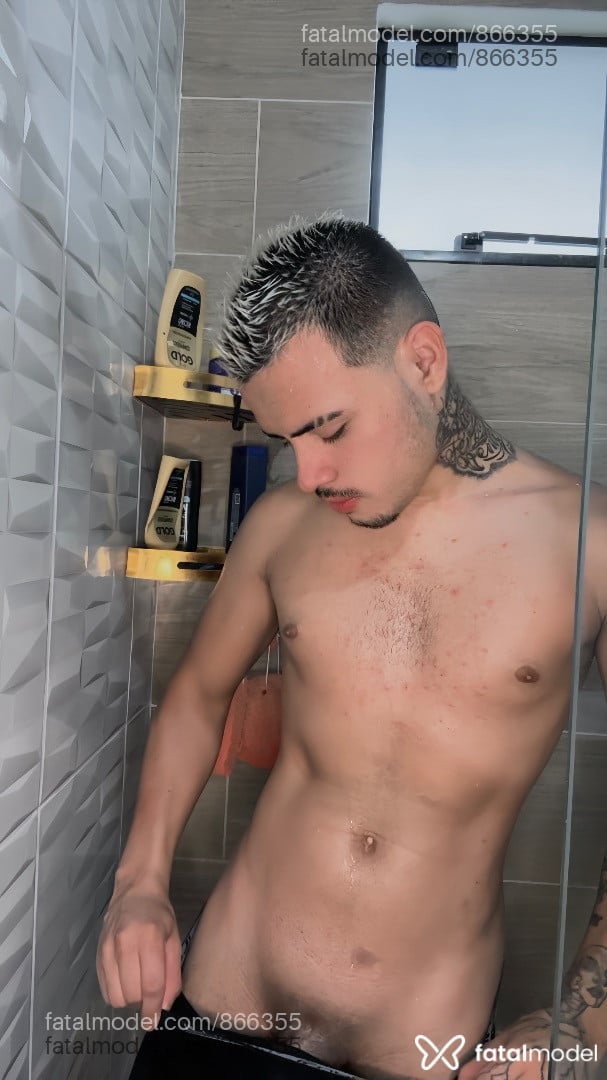 Acompanhante homem com cabelo castanho de olhos castanhos em Ponta Grossa - Safadopg