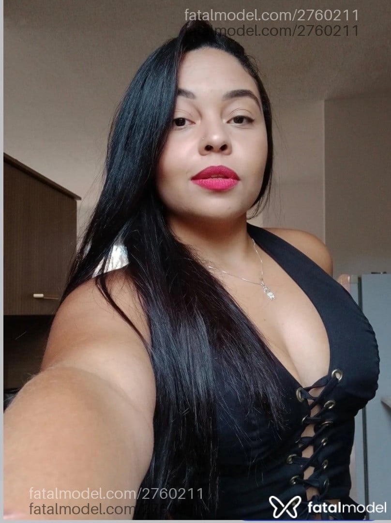 Acompanhante mulher morena (o) de olhos castanhos em Valparaíso de Goiás Acompanhante mulher morena (o) de olhos castanhos em Valparaíso de Goiás - Peneloppe