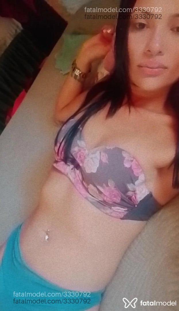 Acompanhante mulher com cabelo castanho de olhos castanhos em Matupá - Lenny