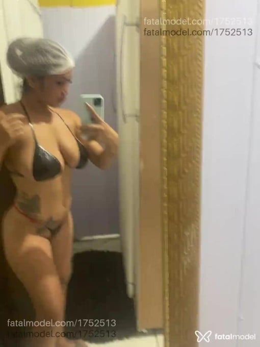 Acompanhante mulher com cabelo castanho de olhos pretos - Biany Lopez Acompanhante mulher com cabelo castanho de olhos pretos - Biany Lopez