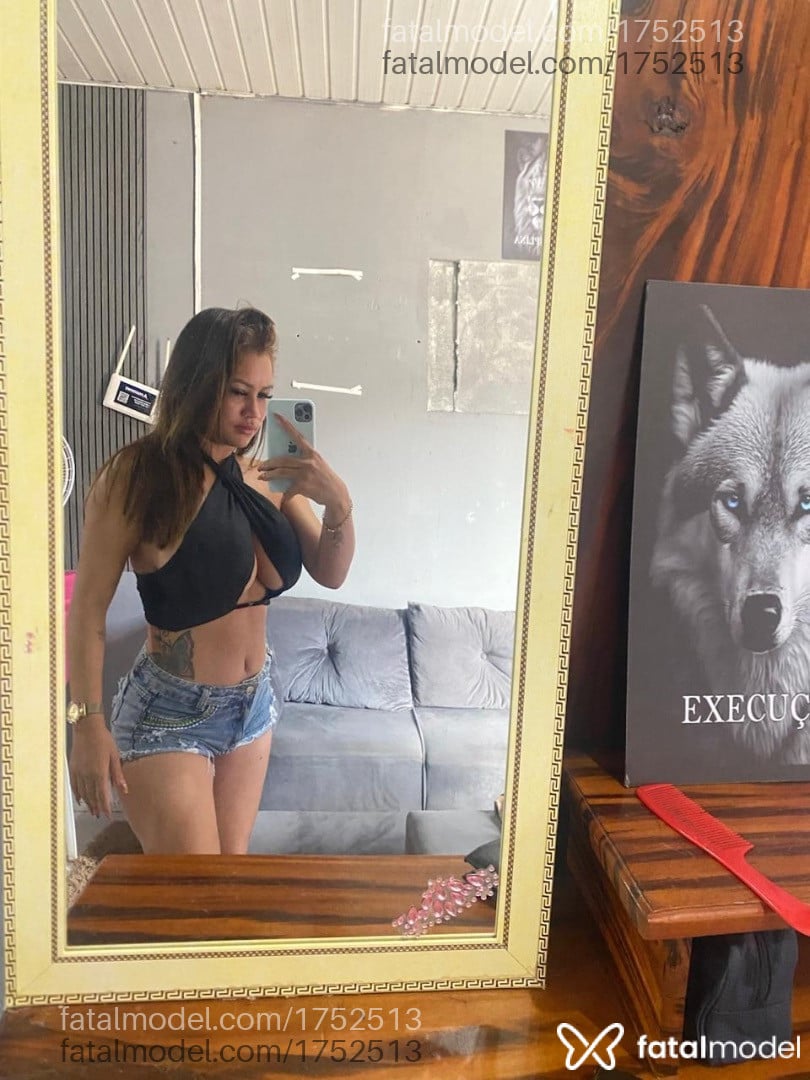 Acompanhante mulher com cabelo castanho de olhos pretos - Biany Lopez Acompanhante mulher com cabelo castanho de olhos pretos - Biany Lopez