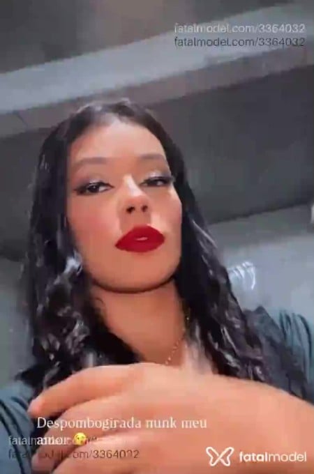 Acompanhante mulher morena (o) de olhos castanhos em Bauru Acompanhante mulher morena (o) de olhos castanhos em Bauru - Angélica Brunett