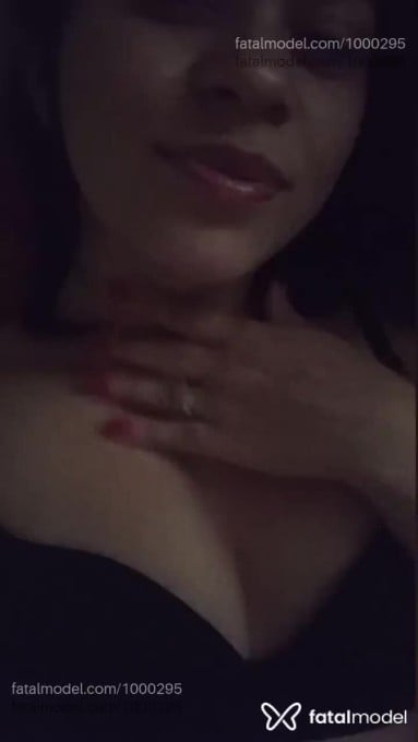 Acompanhante mulher morena (o) de olhos castanhos - Pâmela Tavares