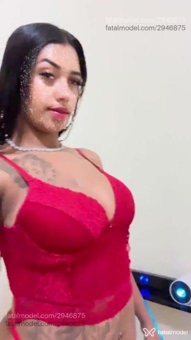 Acompanhante mulher com cabelo castanho de olhos pretos em Sorocaba Acompanhante mulher com cabelo castanho de olhos pretos em Sorocaba - Nicole