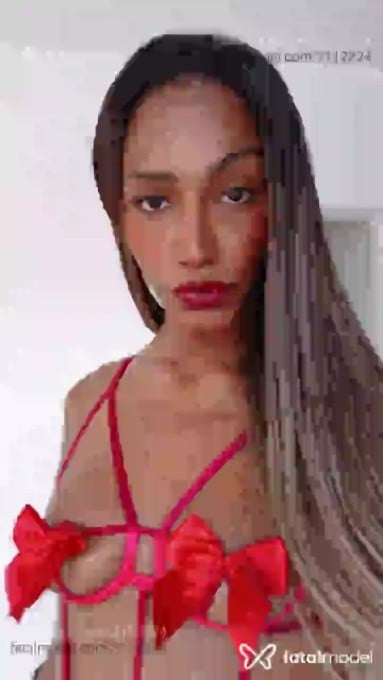 Acompanhante mulher trans loira (o) de olhos mel em Rio de Janeiro Acompanhante mulher trans loira (o) de olhos mel em Rio de Janeiro - Bruna