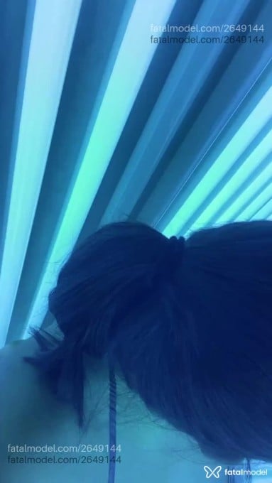 Acompanhante mulher com cabelo castanho de olhos castanhos - Eveee
