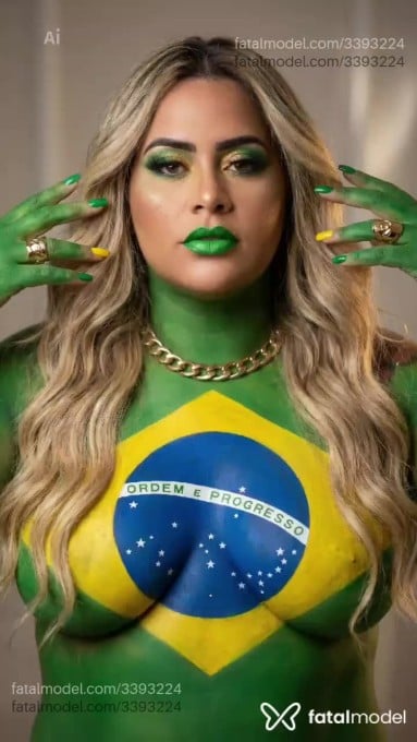 Acompanhante mulher loira (o) de olhos castanhos em Virtual Acompanhante mulher loira (o) de olhos castanhos em Virtual - Kethy