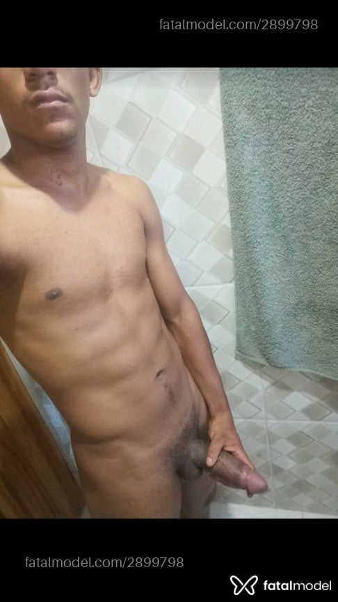 Acompanhante homem morena (o) de olhos pretos em Vitória - Geovani