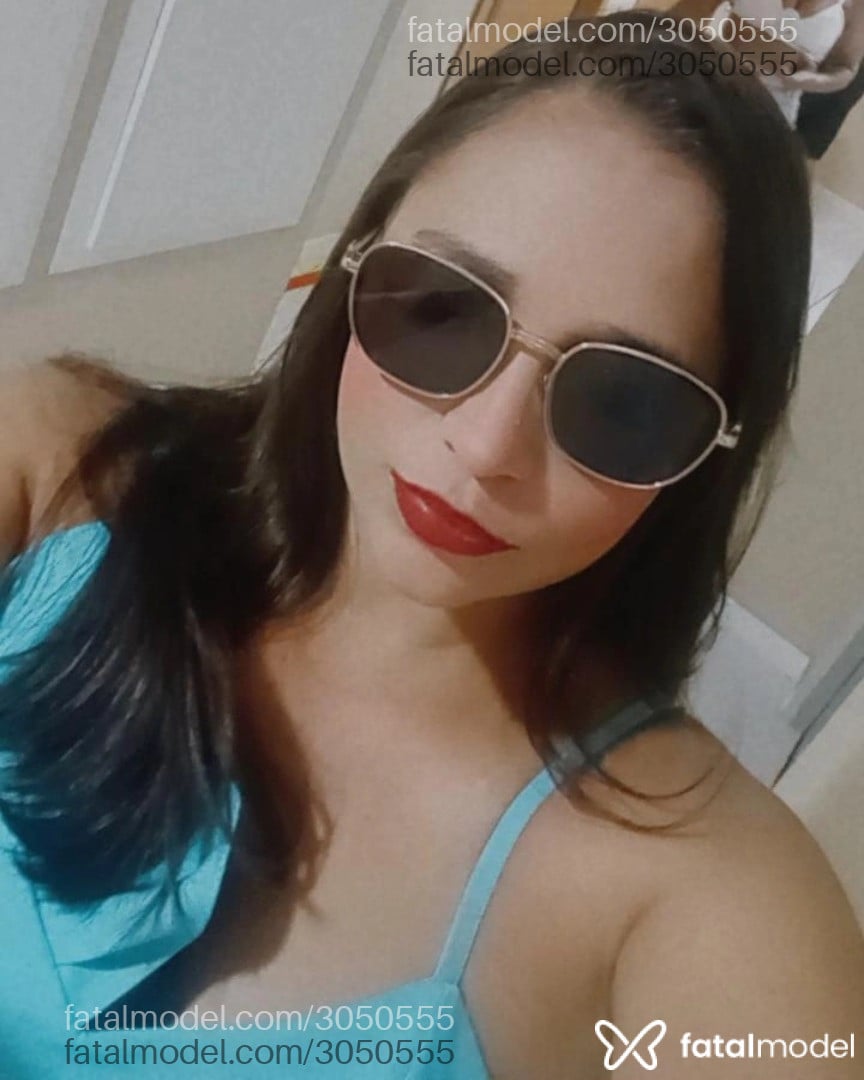 Acompanhante mulher com cabelo castanho de olhos castanhos em Recife - Lorena