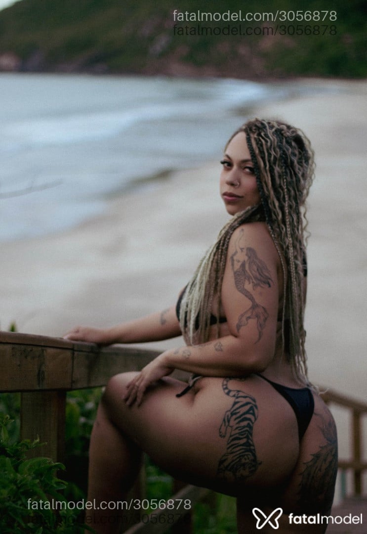 Acompanhante mulher loira (o) de olhos mel em Porto Alegre - Aline Bicca