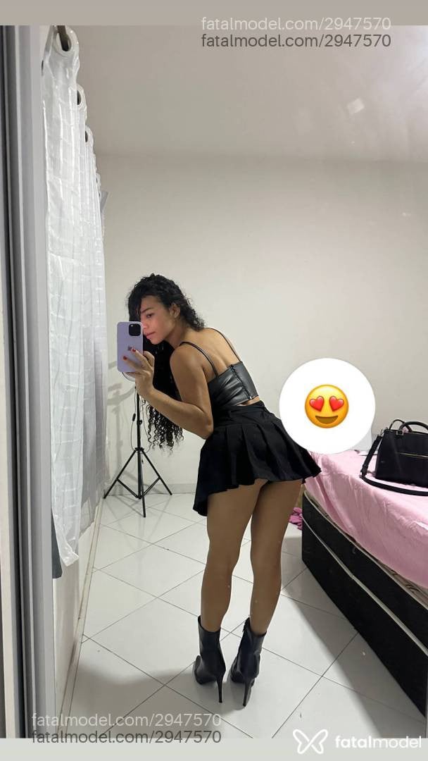 Acompanhante mulher morena (o) de olhos castanhos em Balneário Camboriú - Luna