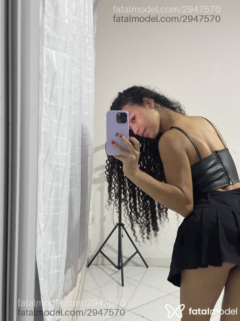 Acompanhante mulher morena (o) de olhos castanhos em Balneário Camboriú - Luna