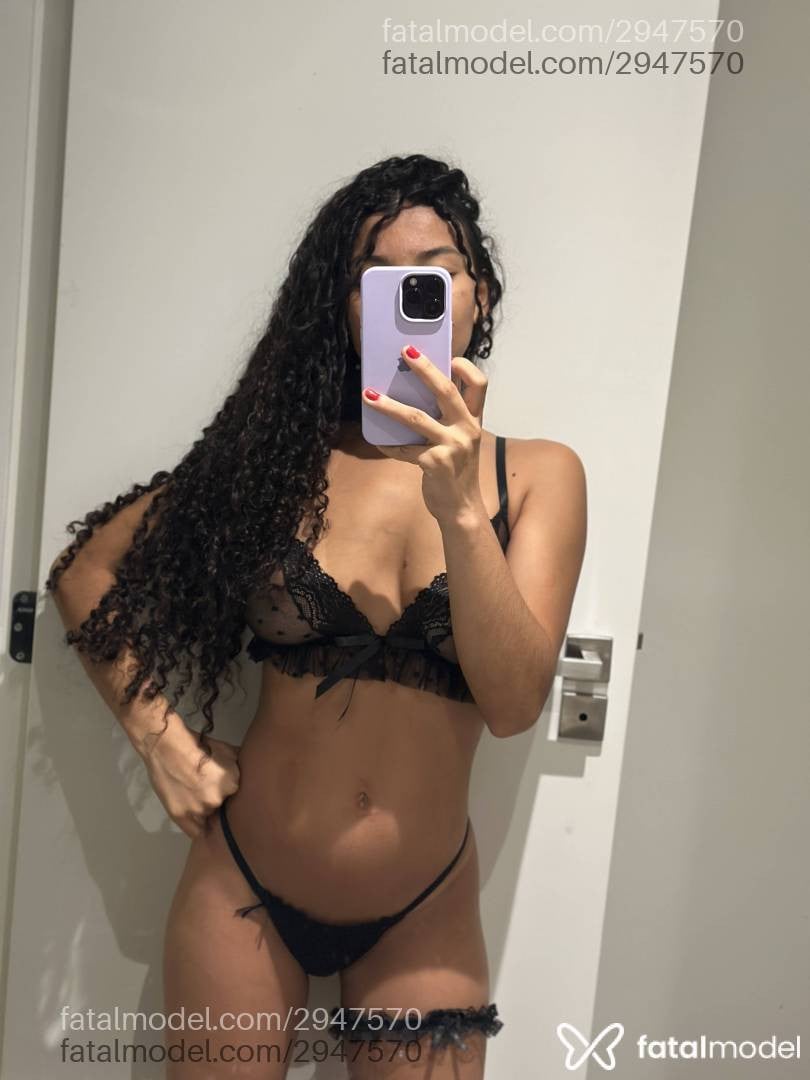 Acompanhante mulher morena (o) de olhos castanhos em Balneário Camboriú - Luna