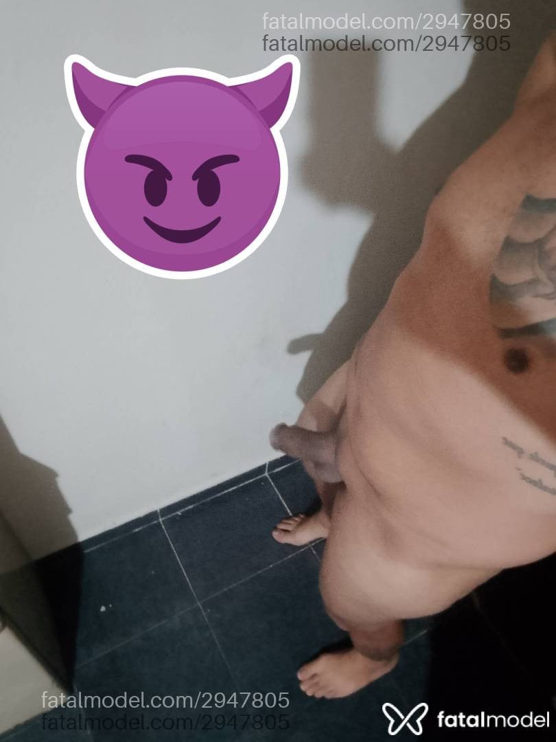 Acompanhante homem morena (o) de olhos pretos em Arapongas - Pedro