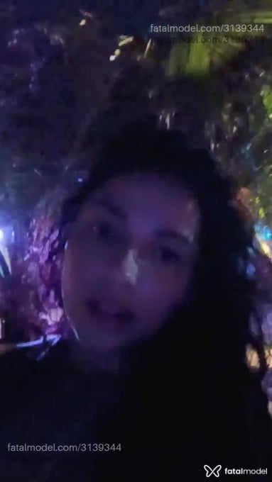 Acompanhante mulher morena (o) de olhos castanhos - Anne Hoth Acompanhante mulher morena (o) de olhos castanhos - Anne Hoth