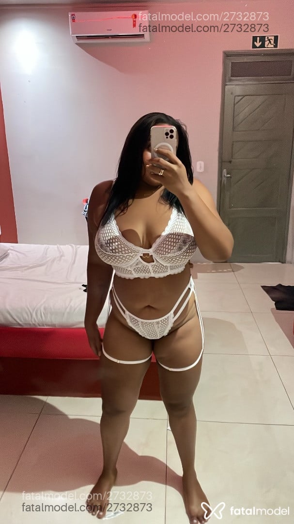 Acompanhante mulher com cabelo castanho de olhos castanhos em Santa Inês - Culinária