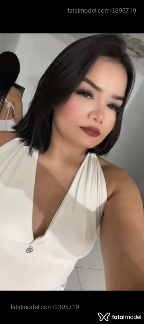 Acompanhante mulher morena (o) de olhos mel em Fortaleza Acompanhante mulher morena (o) de olhos mel em Fortaleza - Lindy Silva