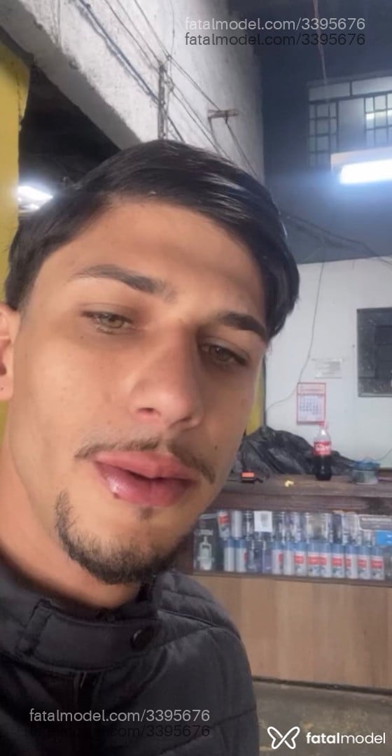 Acompanhante homem morena (o) de olhos verdes em Barueri Acompanhante homem morena (o) de olhos verdes em Barueri - Gabriel