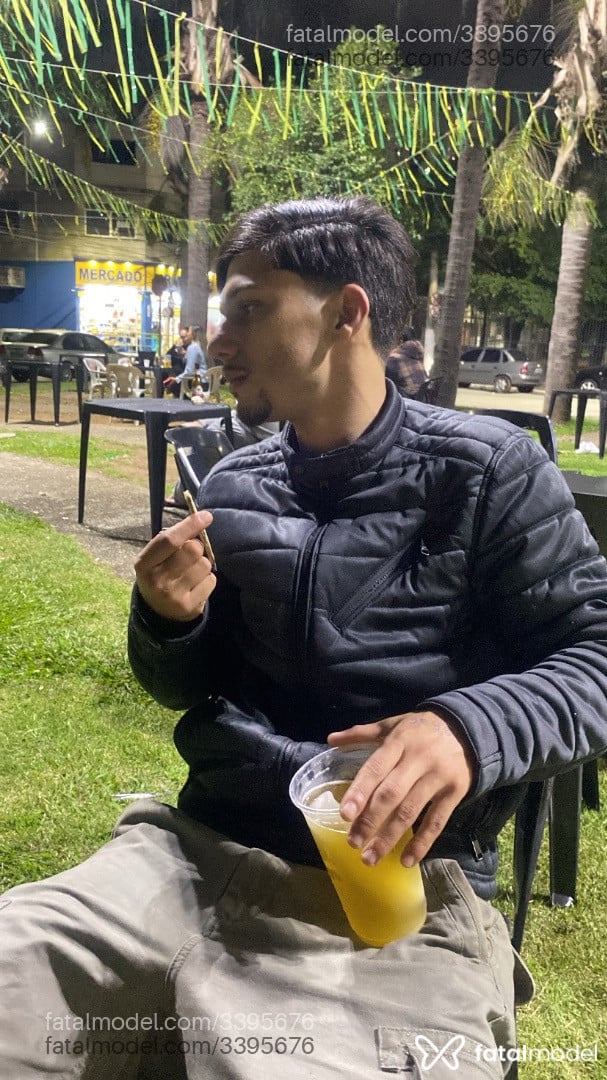 Acompanhante homem morena (o) de olhos verdes em Barueri - Gabriel