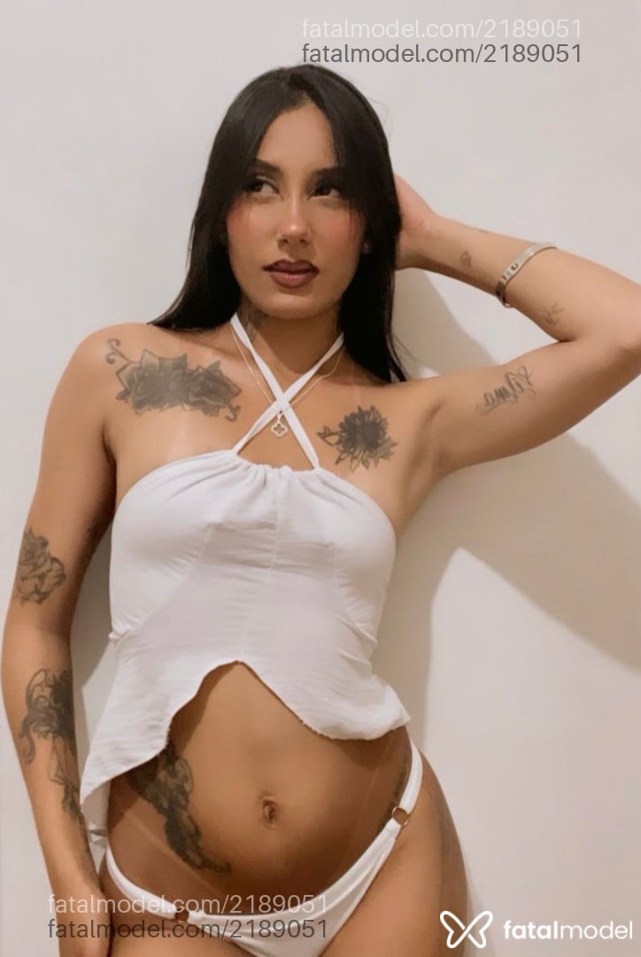 Acompanhante mulher morena (o) de olhos castanhos em Salvador - Jade Navarro