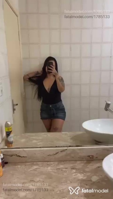 Acompanhante mulher morena (o) de olhos castanhos em Campo Grande Acompanhante mulher morena (o) de olhos castanhos em Campo Grande - Bianca