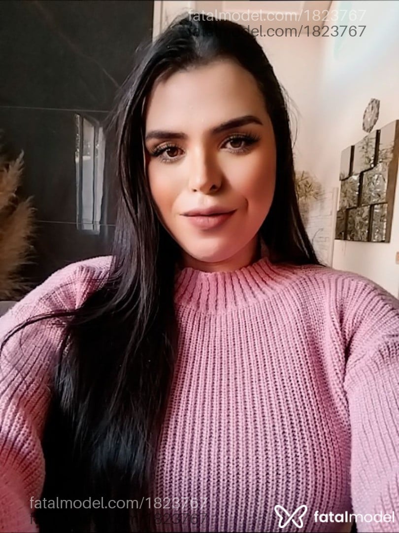 Acompanhante mulher trans morena (o) de olhos castanhos em Francisco Beltrão - Alicia