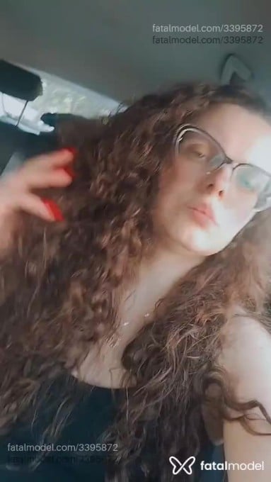 Acompanhante mulher com cabelo castanho de olhos verdes em São Paulo Acompanhante mulher com cabelo castanho de olhos verdes em São Paulo - Juliana
