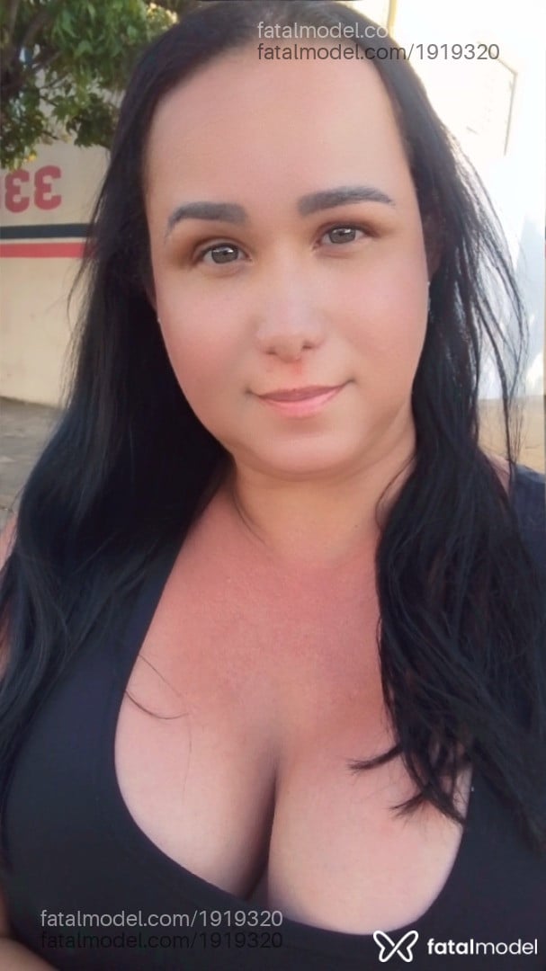 Acompanhante mulher trans morena (o) de olhos verdes em São Carlos - camila Rocha