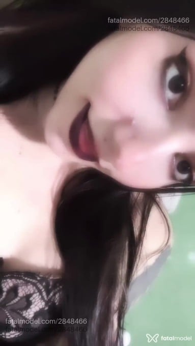 Acompanhante mulher trans morena (o) de olhos pretos - Ninfajuu Acompanhante mulher trans morena (o) de olhos pretos - Ninfajuu