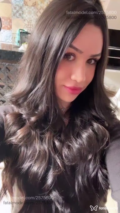 Acompanhante mulher trans com cabelo castanho de olhos mel em Jaú Acompanhante mulher trans com cabelo castanho de olhos mel em Jaú - Angel