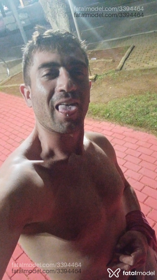 Acompanhante homem loira (o) de olhos verdes em Bragança Paulista - Lukas Fernando
