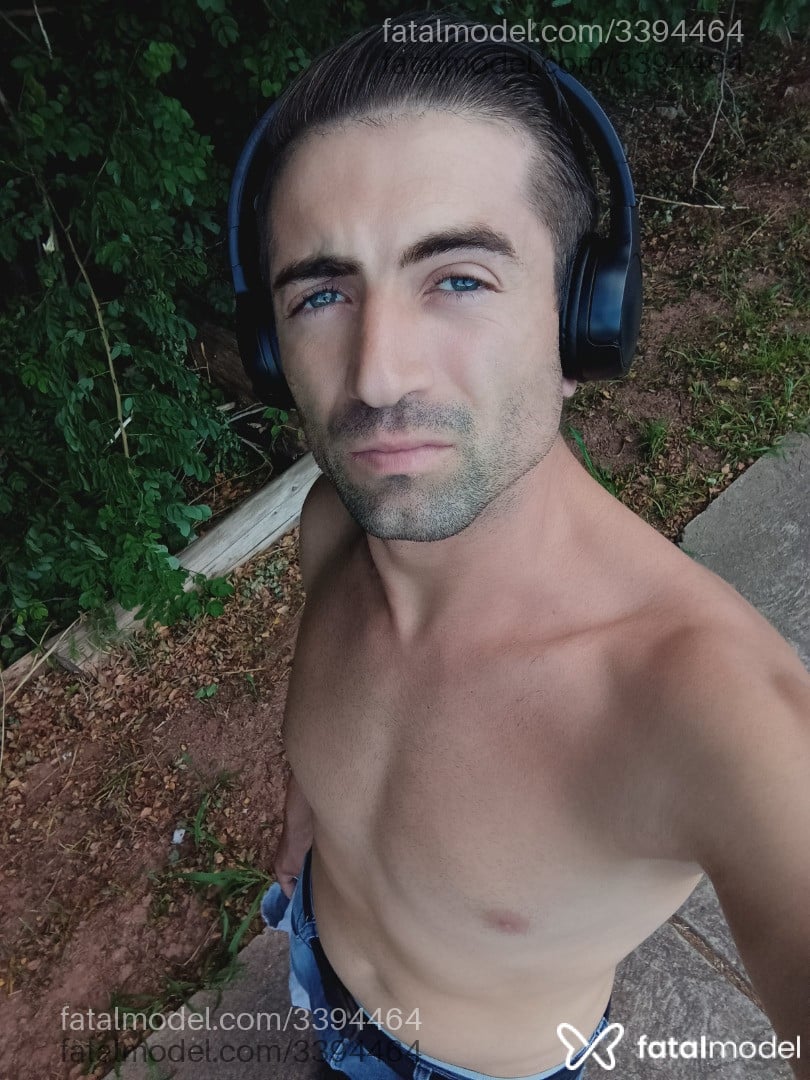 Acompanhante homem loira (o) de olhos verdes em Bragança Paulista - Lukas Fernando