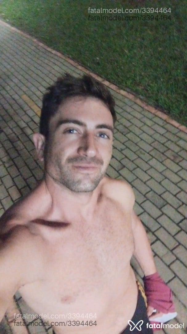 Acompanhante homem loira (o) de olhos verdes em Bragança Paulista - Lukas Fernando