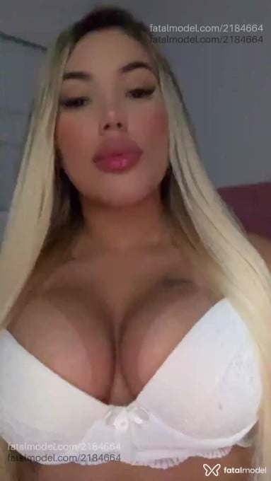 Acompanhante mulher loira (o) de olhos castanhos em São Paulo - Tatiana