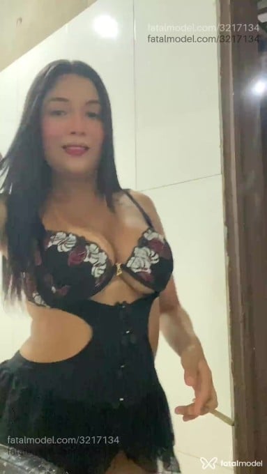 Acompanhante mulher morena (o) de olhos castanhos em Formoso do Araguaia Acompanhante mulher morena (o) de olhos castanhos em Formoso do Araguaia - Stefany Laylla
