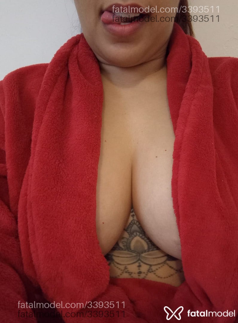 Acompanhante mulher com cabelo castanho de olhos castanhos em Indaiatuba - Suzanna