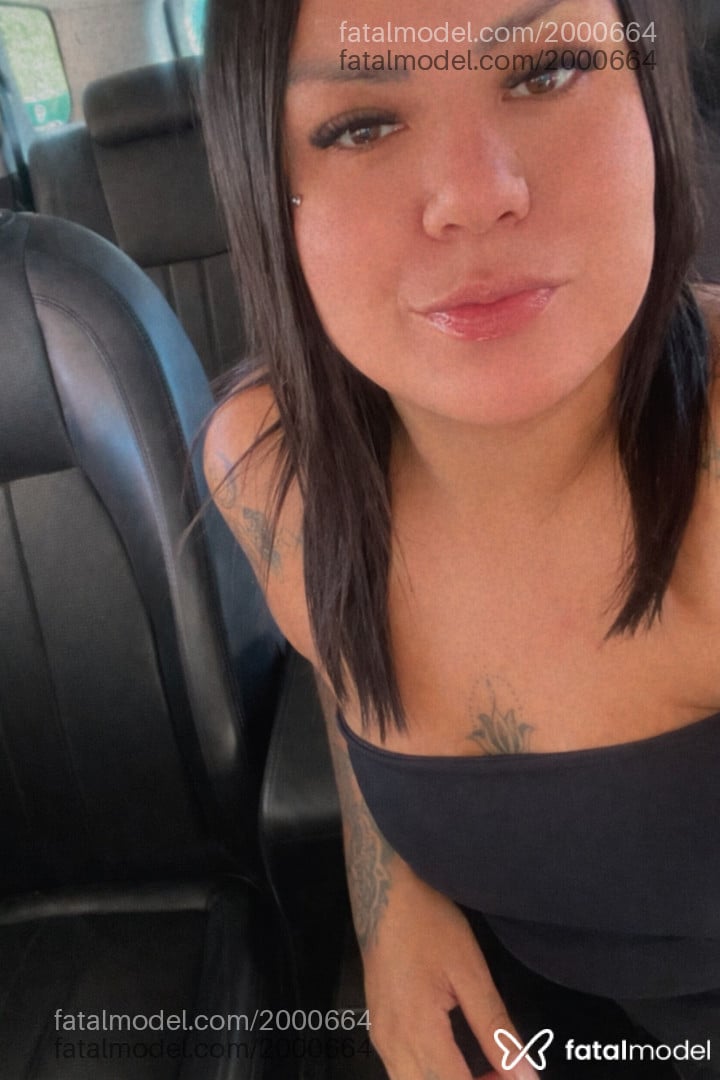 Acompanhante mulher morena (o) de olhos castanhos em Cianorte Acompanhante mulher morena (o) de olhos castanhos em Cianorte - Yara