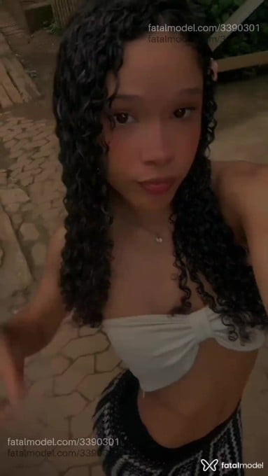 Acompanhante mulher trans com cabelo castanho de olhos castanhos em Vitória - Angel