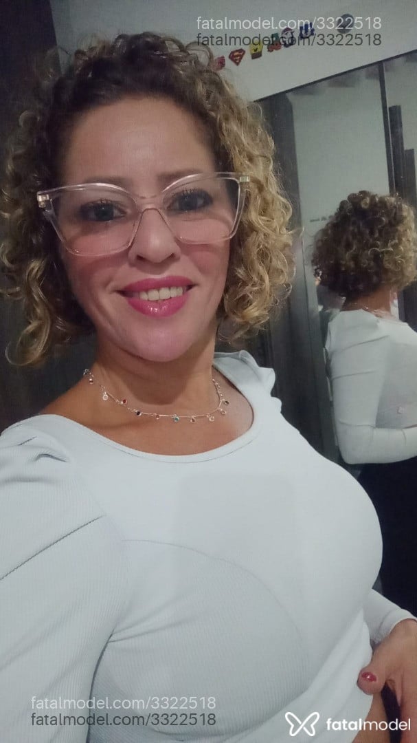 Acompanhante mulher loira (o) de olhos verdes - Jaqueline Acompanhante mulher loira (o) de olhos verdes - Jaqueline