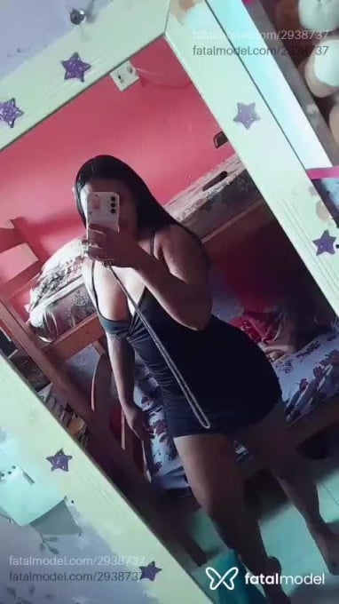 Acompanhante mulher morena (o) de olhos castanhos em Manaus Acompanhante mulher morena (o) de olhos castanhos em Manaus - Larissa
