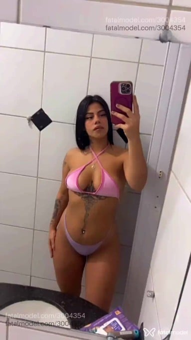 Acompanhante mulher morena (o) de olhos pretos em Petrolina Acompanhante mulher morena (o) de olhos pretos em Petrolina - Cléo Medeiros
