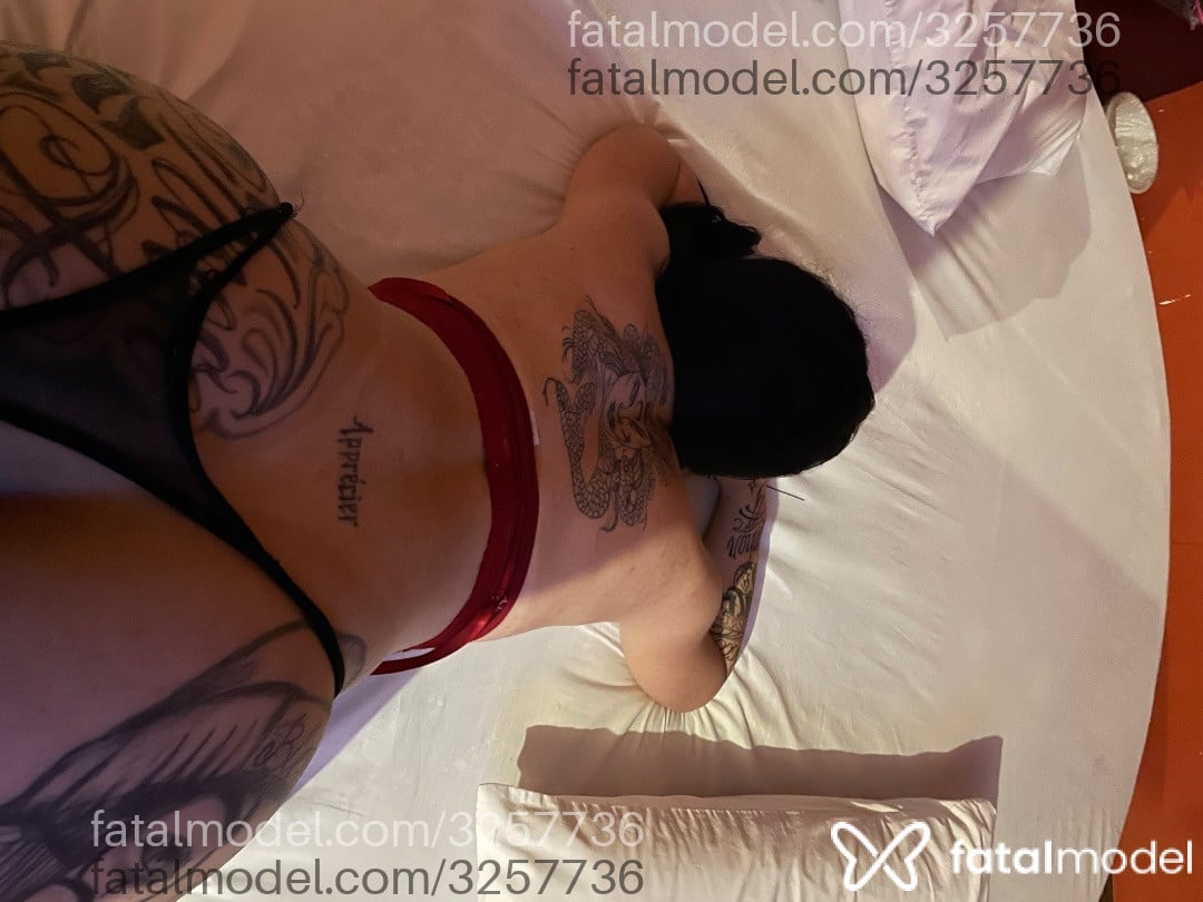 Acompanhante mulher trans morena (o) de olhos castanhos em Esteio - Bolzanni